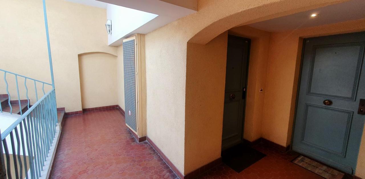 툴롱 Chambre D'Hotes Sde, Wc Prive Climatise Dans Loft 80M2 Espace Commun Avec Les Habitants Salon Et Cuisine 아파트 외부 사진