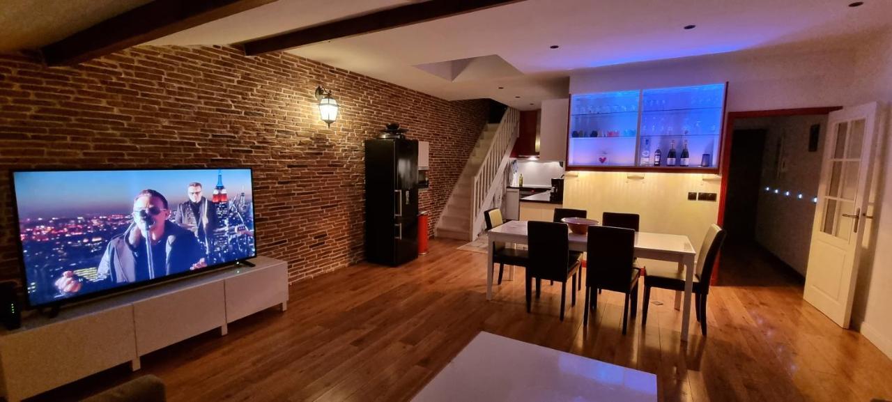 툴롱 Chambre D'Hotes Sde, Wc Prive Climatise Dans Loft 80M2 Espace Commun Avec Les Habitants Salon Et Cuisine 아파트 외부 사진